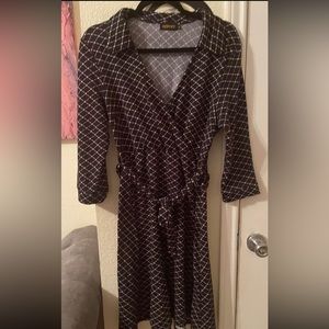 Reborn Plus Size Womens midi dress size XL (made like L)